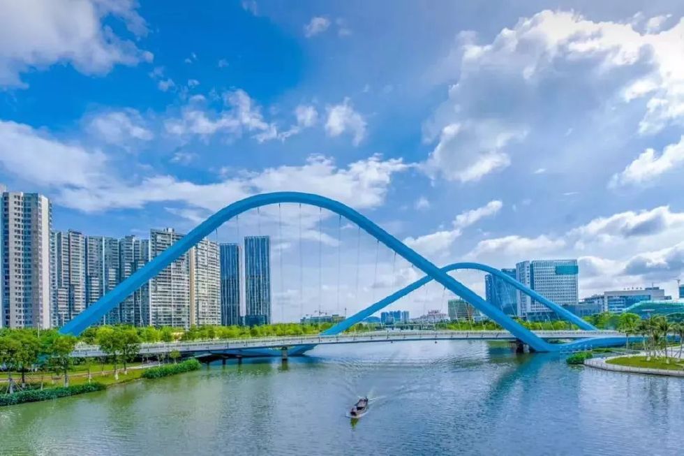【一圖讀懂】《廣州市南沙區(qū)、廣州南沙開(kāi)發(fā)區(qū)（自貿(mào)區(qū)南沙片區(qū)）國(guó)民經(jīng)濟(jì)和社會(huì)發(fā)展第十四個(gè)五年規(guī)劃和2035年遠(yuǎn)景目標(biāo)綱要》的解讀