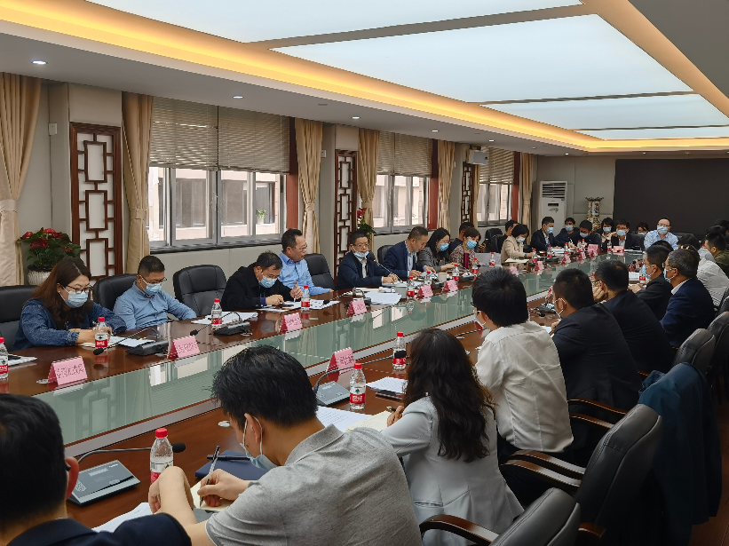 3月30日市大灣區(qū)辦章旺平專職副主任主持召開(kāi)我市基礎(chǔ)設(shè)施REITs推進(jìn)工作會(huì)議.jpg