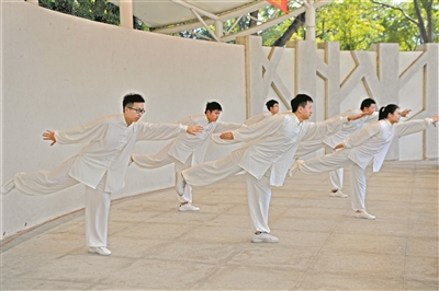 轉(zhuǎn)存圖片