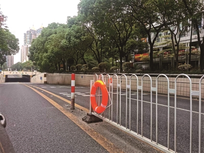 涵洞出入口 裝上救生圈.jpg