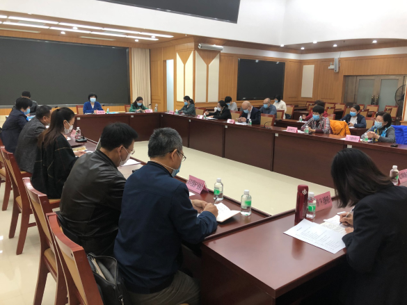 圖為：家政服務(wù)業(yè)企業(yè)復(fù)工復(fù)產(chǎn)座談會現(xiàn)場.png