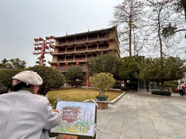 “英雄花開英雄城”紅棉主題寫生活動啟動
