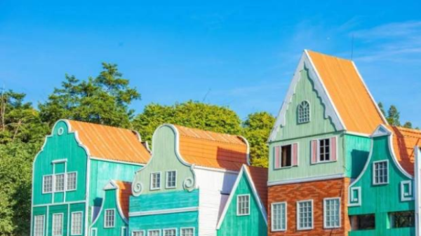 圖源@L漢叁、貳寶愛玩又愛吃