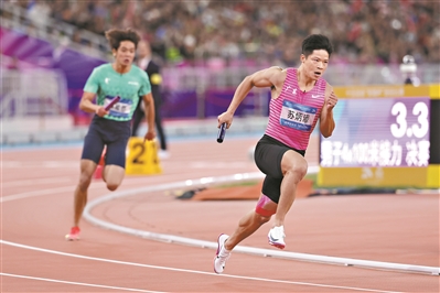 “飛人”掛靴 步履不息