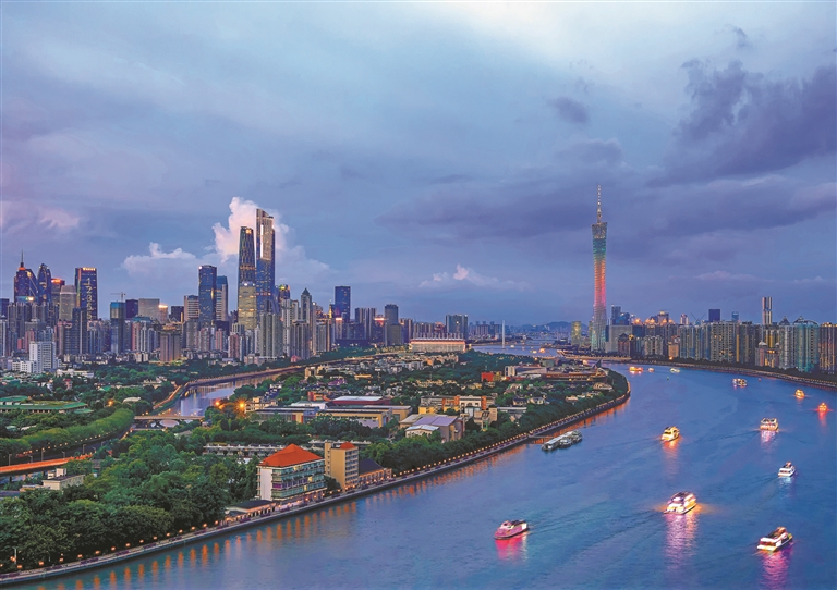 廣州借一場(chǎng)盛會(huì)將體育魂、嶺南味、國(guó)際范熔鑄成鮮明的城市印記