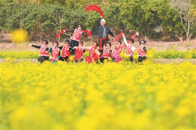 “稻里·深灣”田園綜合體開業(yè) 農(nóng)文旅融合帶動(dòng)村民增收