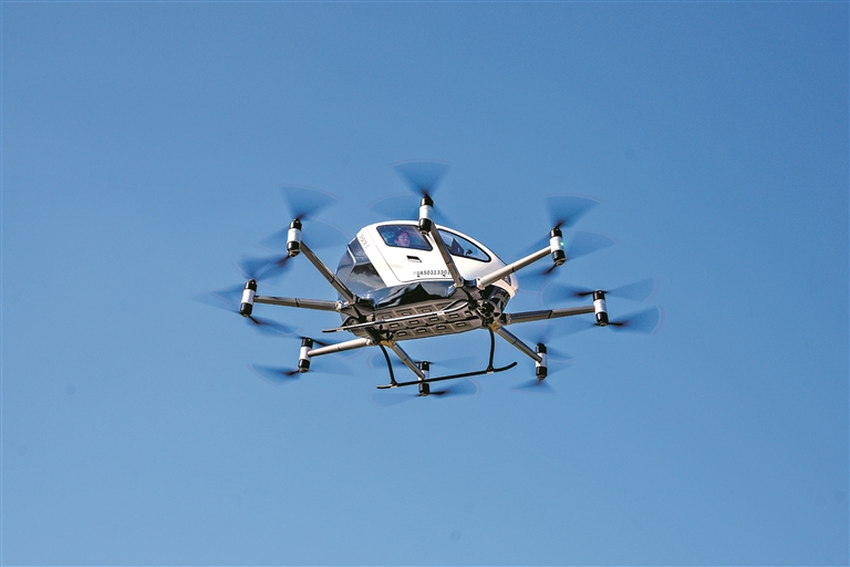 廣州低空經(jīng)濟(jì)產(chǎn)業(yè)鏈企業(yè)數(shù)量居全國第二 打造“中國場景創(chuàng)新第一城”